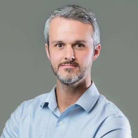 Dr. Peter Stirling (Co-Director)